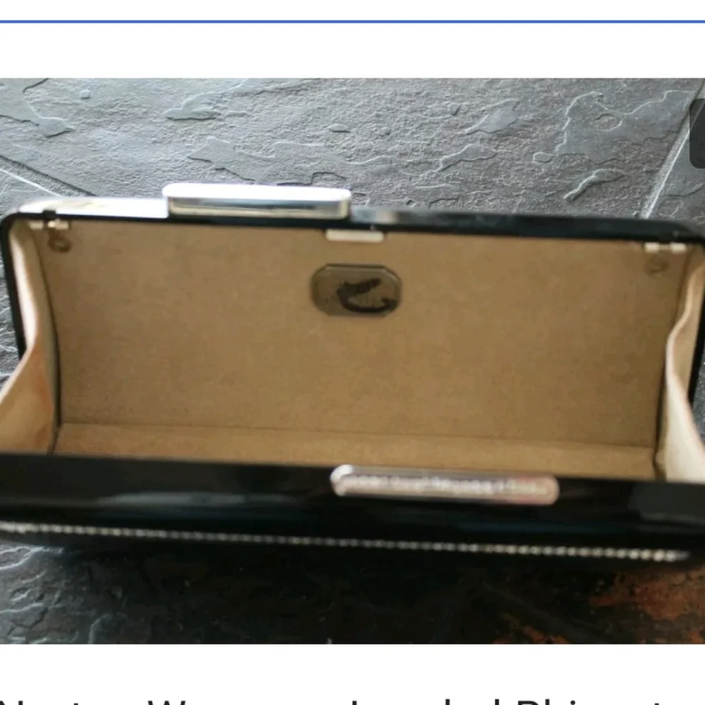 Mary Norton Womens Jeweled Rhinestone‎ Trim Clutch